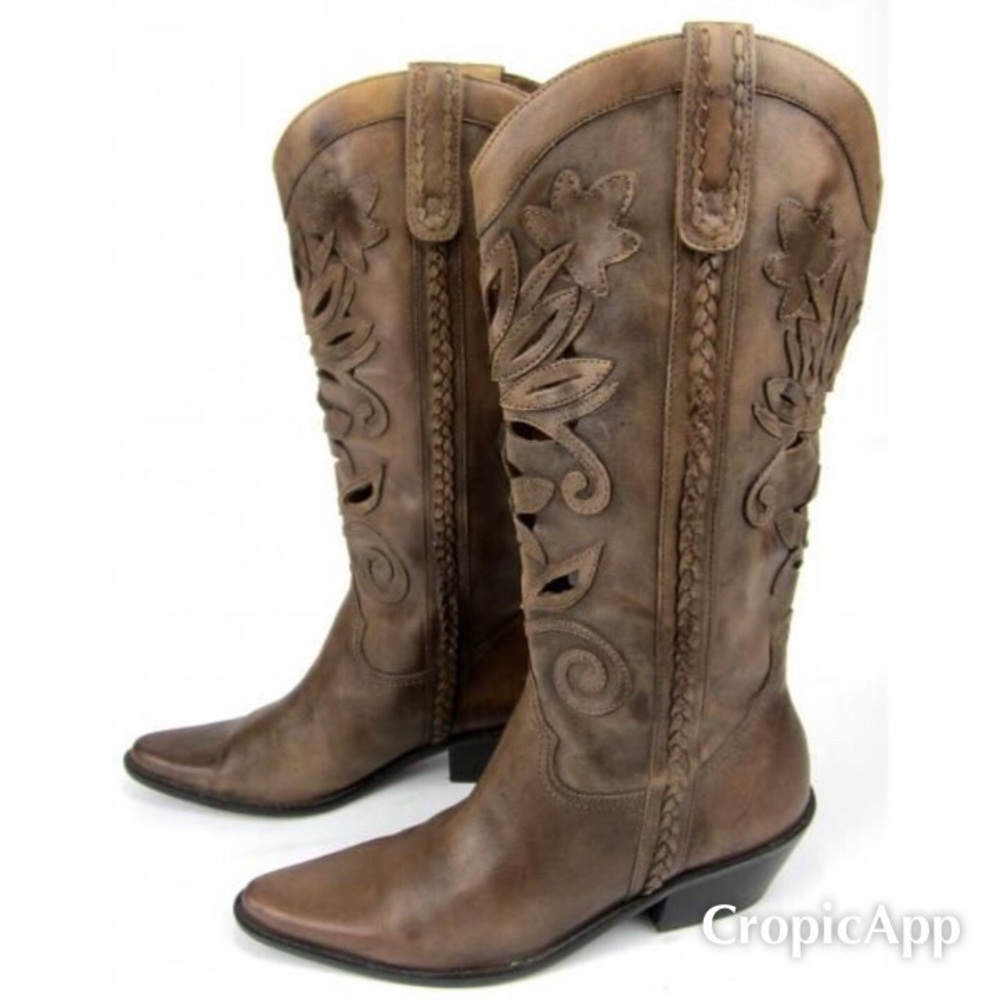 Matisse Brown Leather Cutout Cowboy Boots. Size 7